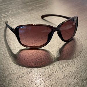 Oakley Cohort sunglasses , Amethyst frame